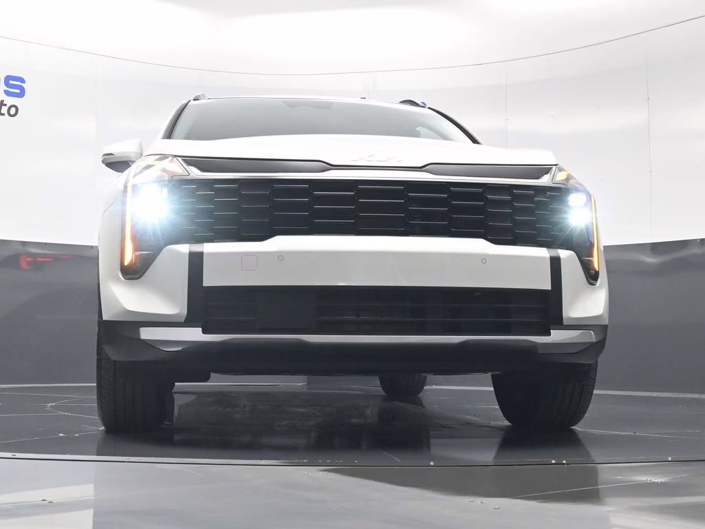 2026 Snow White Pearl Kia Sportage Hybrid EX AWD SUV