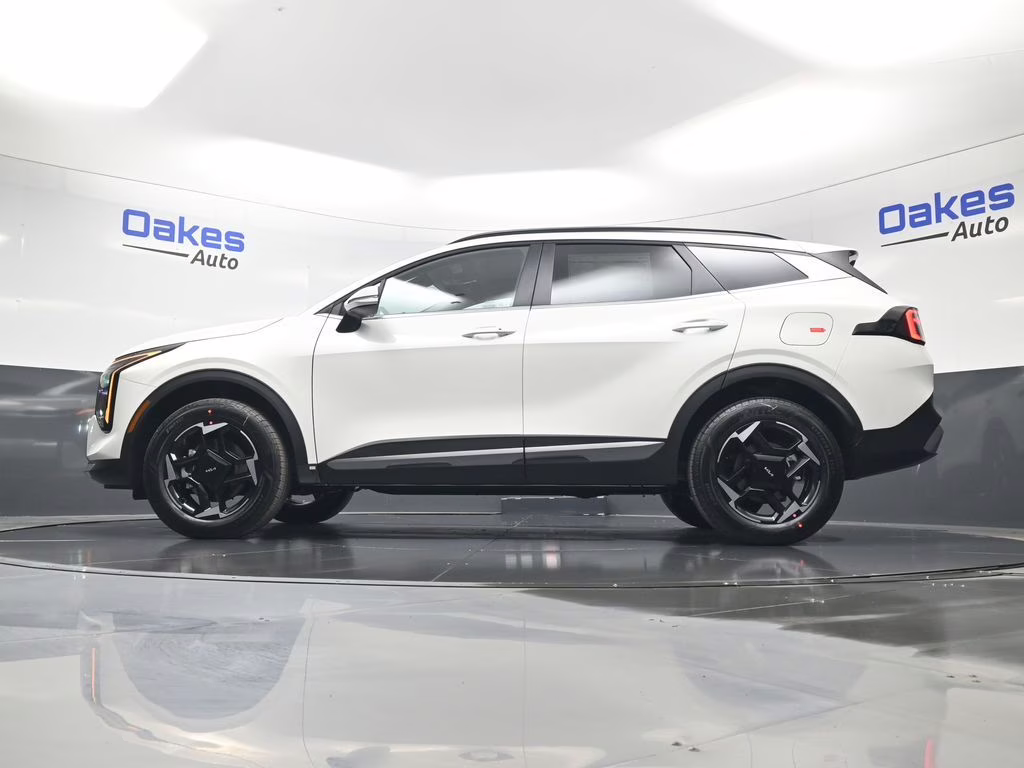 2026 Snow White Pearl Kia Sportage Hybrid EX AWD SUV