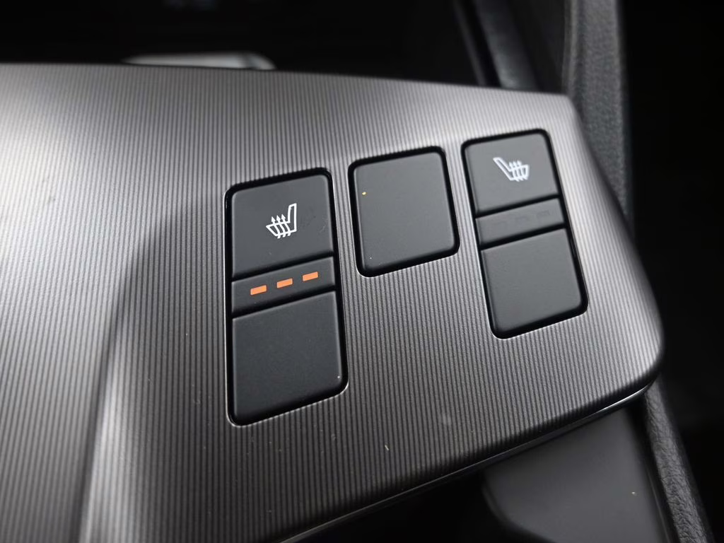 2026 Snow White Pearl Kia Sportage Hybrid EX AWD SUV