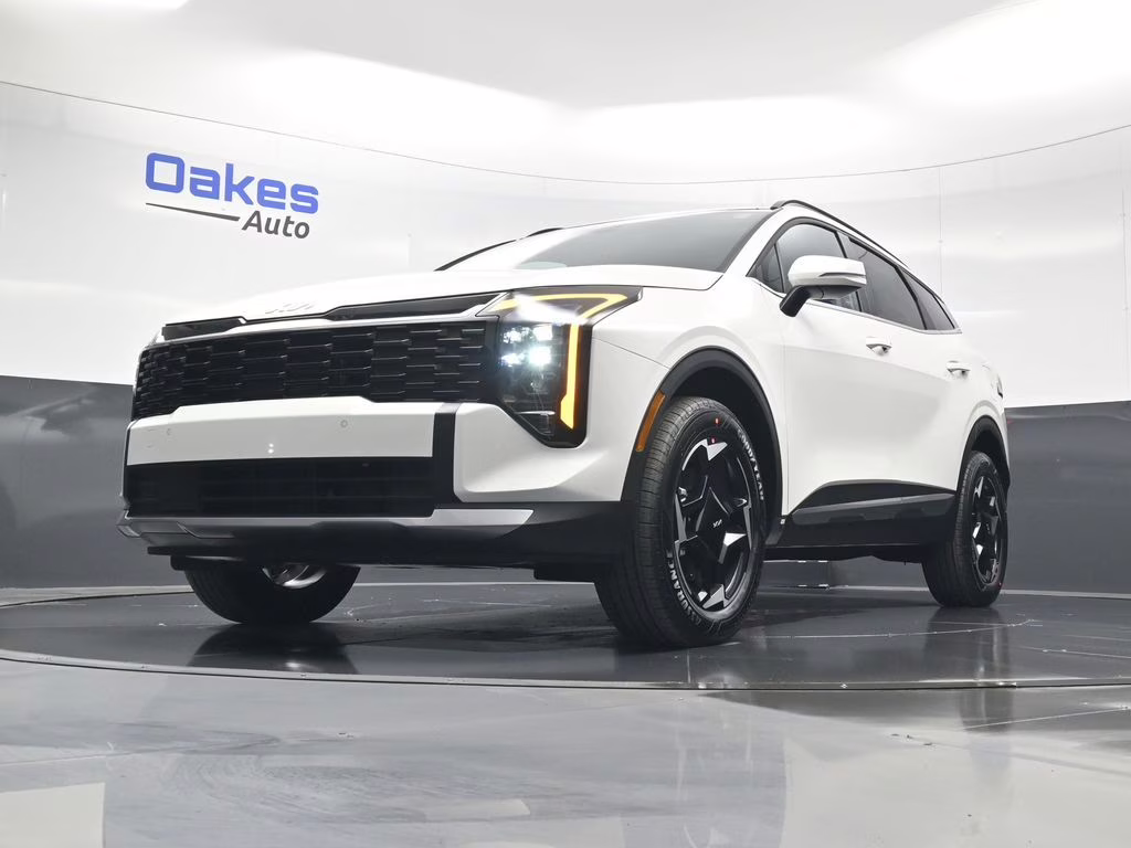 2026 Snow White Pearl Kia Sportage Hybrid EX AWD SUV