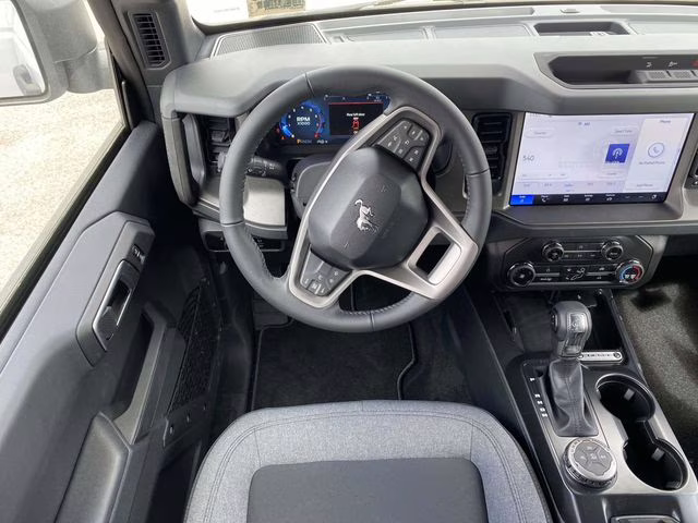 2026 Oxford White Ford Bronco Big Bend 4X4 SUV