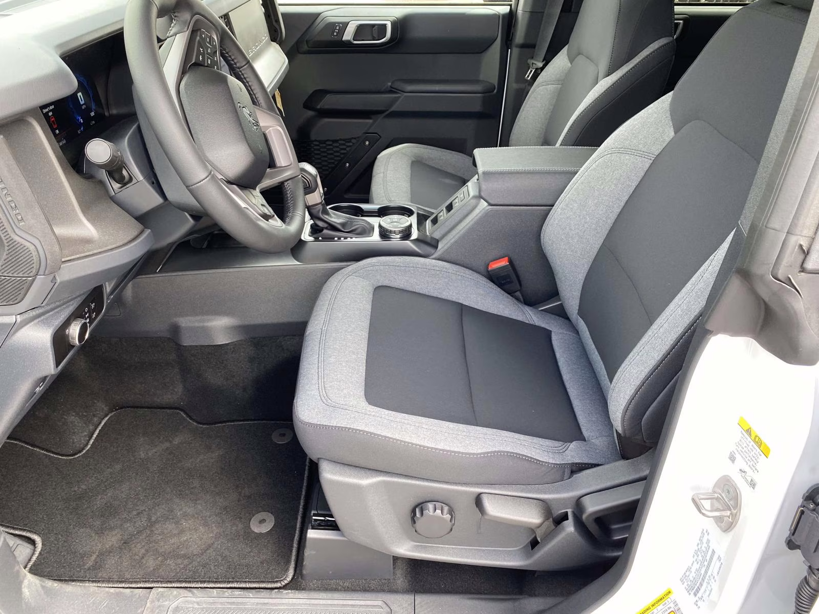 2026 Oxford White Ford Bronco Big Bend 4X4 SUV