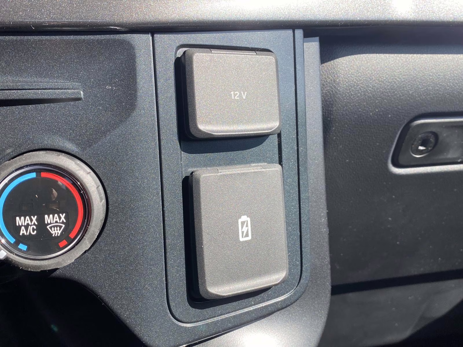 2026 Agate Black Metallic Ford F-150 STX 4X4 Truck