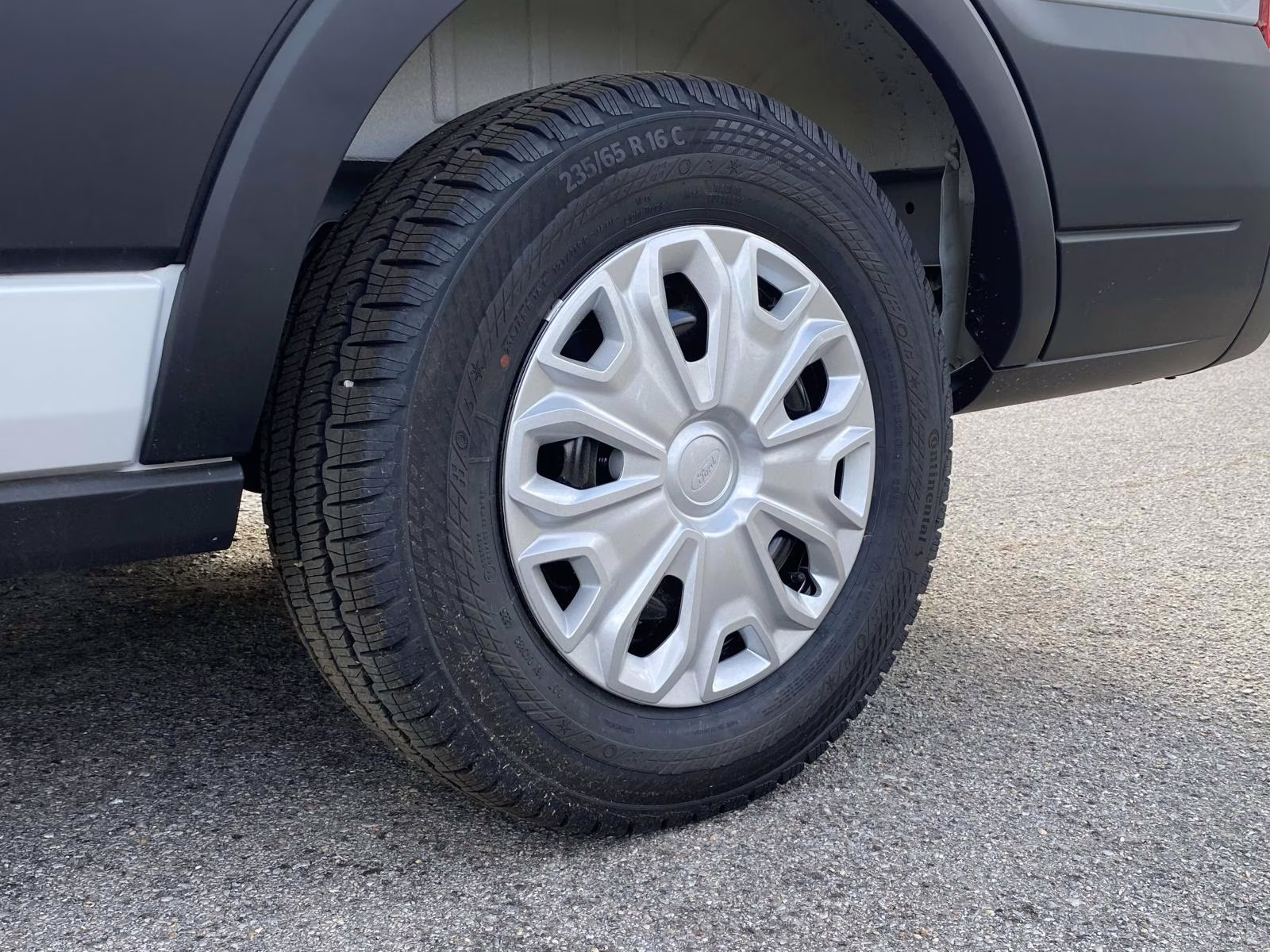 2026 Oxford White Ford Transit-350 XL RWD Crossover