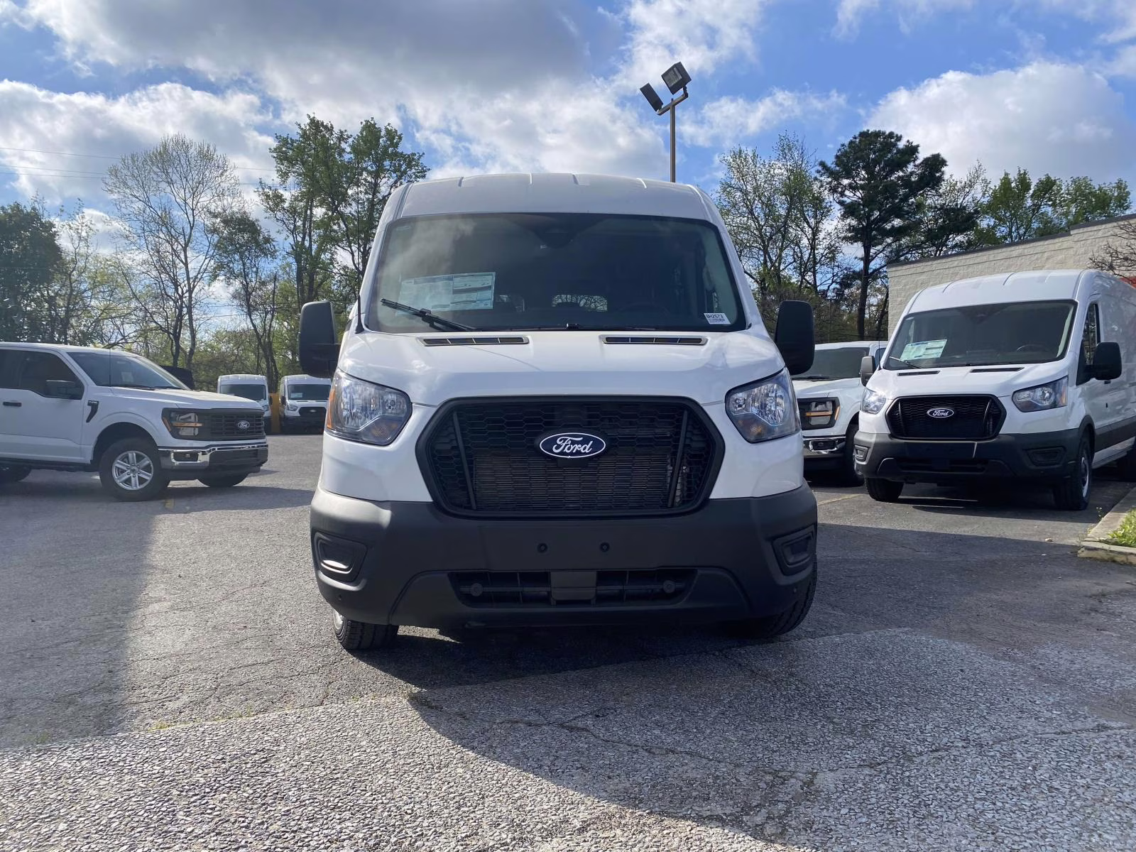2026 Oxford White Ford Transit-350 XL RWD Crossover