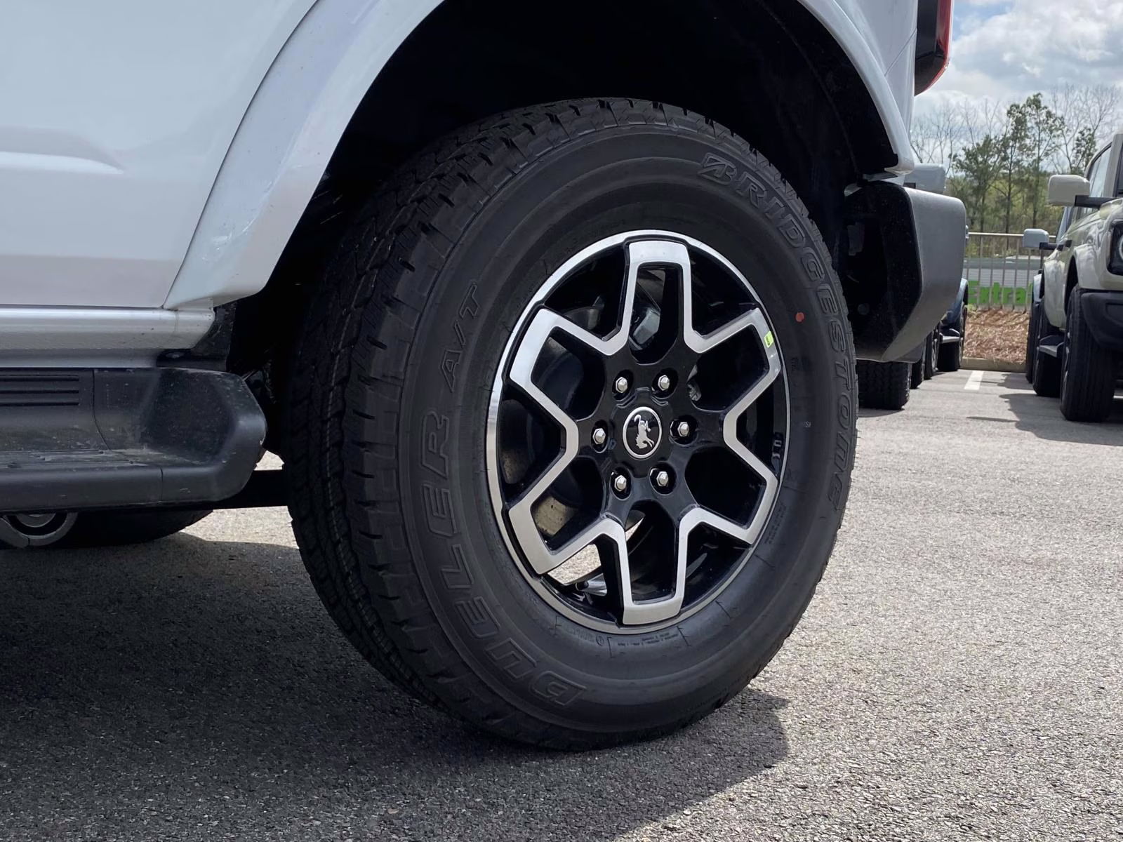 2026 Oxford White Ford Bronco Outer Banks 4X4 SUV