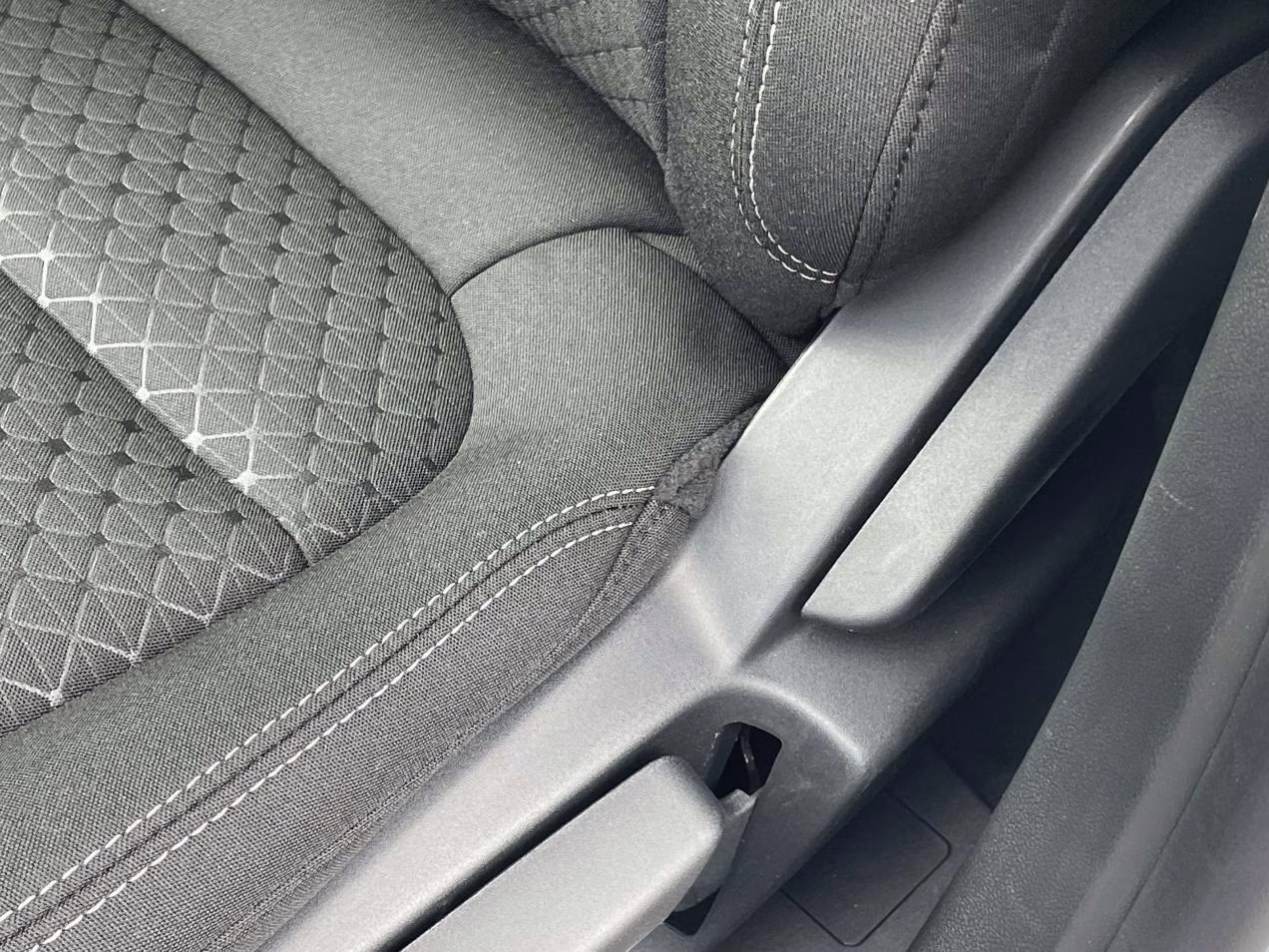 2026 Carbonized Gray Metallic Ford Escape Active FWD SUV