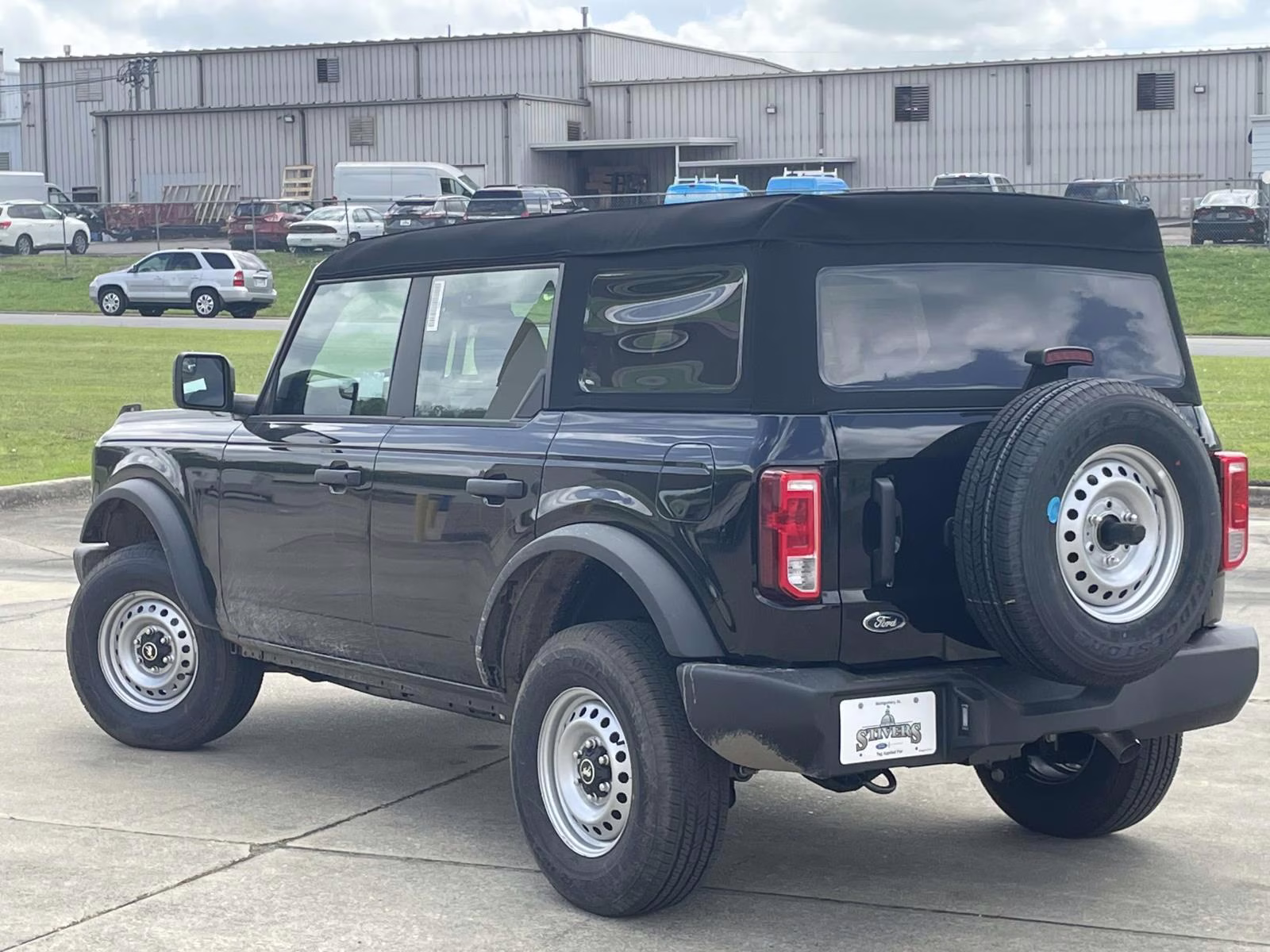 2025 Shadow Black Ford Bronco Base 4X4 SUV