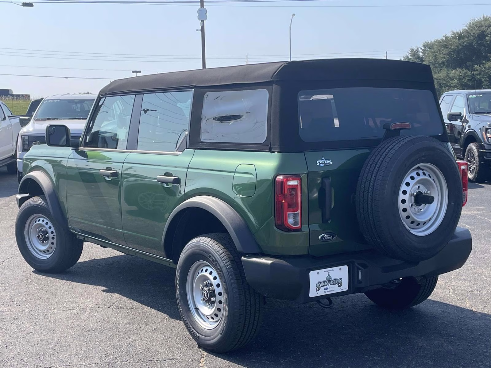 2025 Eruption Green Metallic Ford Bronco Base 4X4 SUV