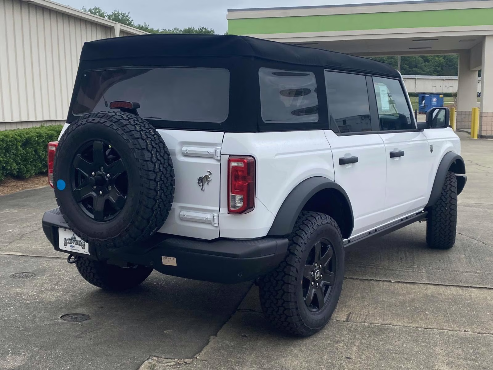 2025 Oxford White Ford Bronco Big Bend 4X4 SUV