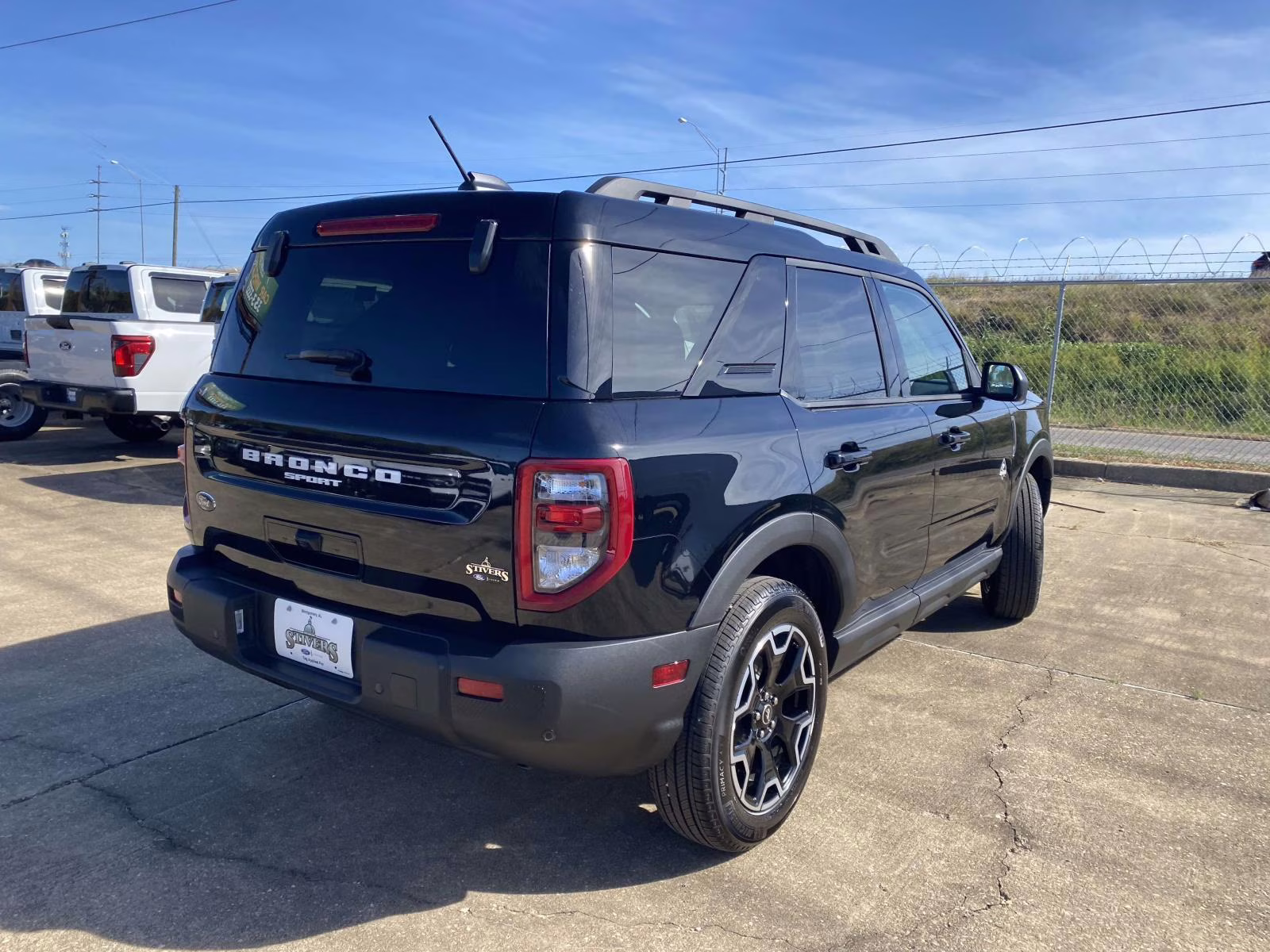 2025 Shadow Black Ford Bronco Sport Outer Banks 4X4 SUV