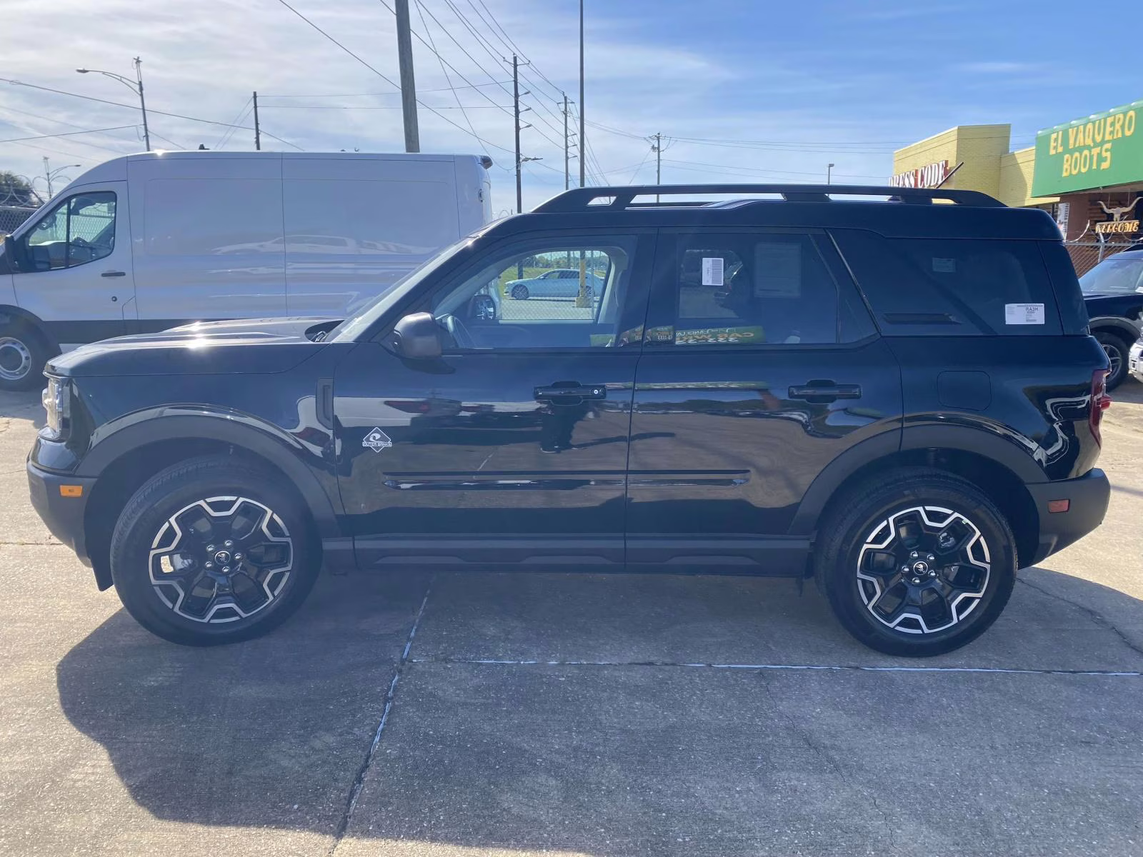 2025 Shadow Black Ford Bronco Sport Outer Banks 4X4 SUV