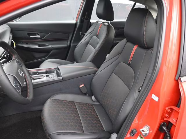 2026 Energetic Ember/Super Blk Nissan Sentra SR FWD Sedan