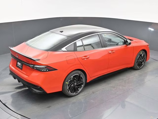 2026 Energetic Ember/Super Blk Nissan Sentra SR FWD Sedan
