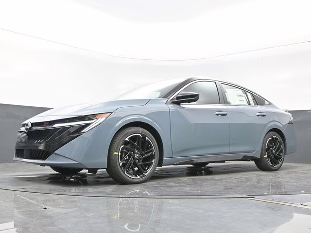 2026 Atlantic Gray/Super Black Nissan Sentra SR FWD Sedan