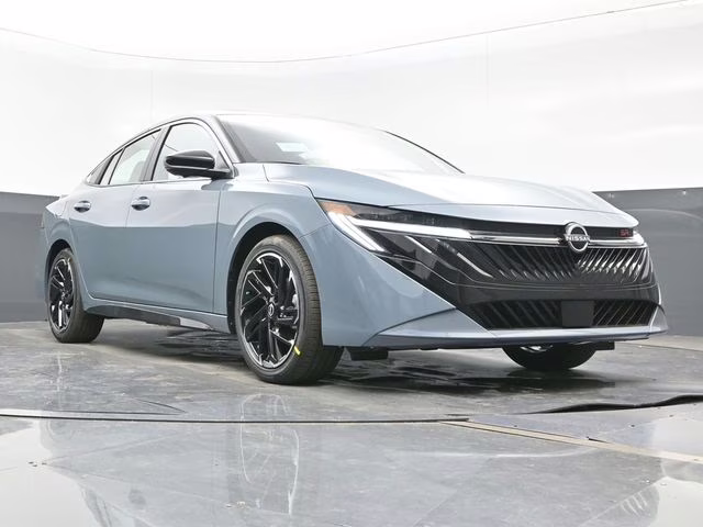 2026 Atlantic Gray/Super Black Nissan Sentra SR FWD Sedan