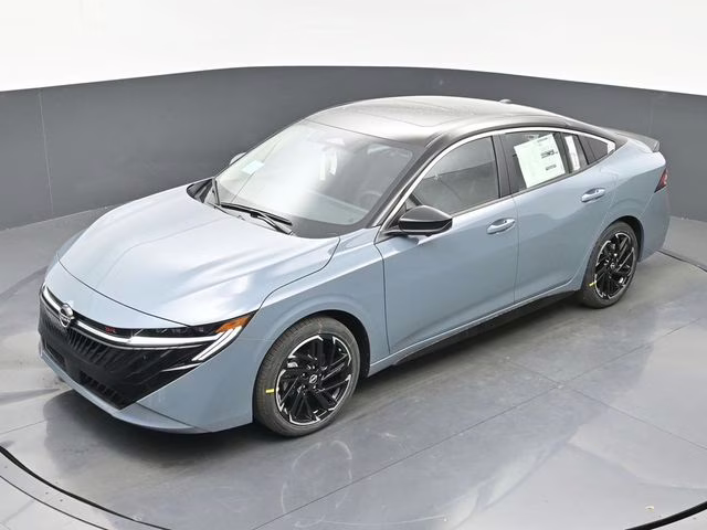 2026 Atlantic Gray/Super Black Nissan Sentra SR FWD Sedan