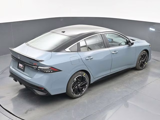 2026 Atlantic Gray/Super Black Nissan Sentra SR FWD Sedan