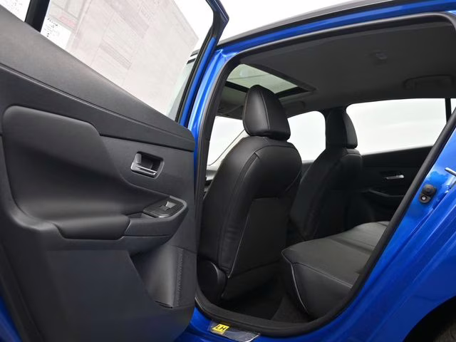 2026 Bluestone Pearl/Super Blk Nissan Sentra SR FWD Sedan