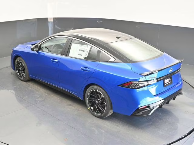 2026 Bluestone Pearl/Super Blk Nissan Sentra SR FWD Sedan