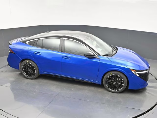 2026 Bluestone Pearl/Super Blk Nissan Sentra SR FWD Sedan