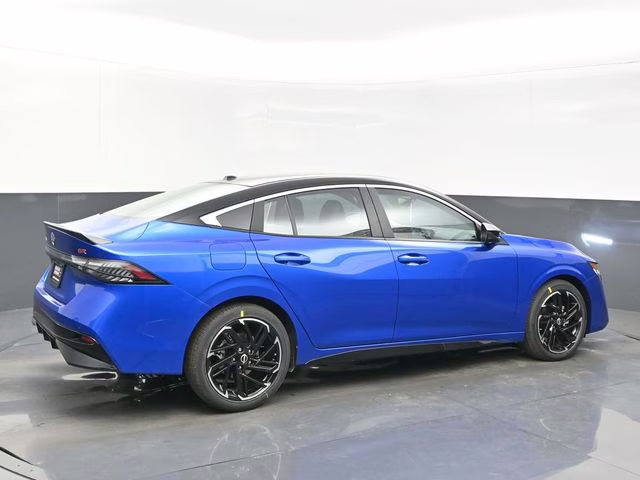 2026 Bluestone Pearl/Super Blk Nissan Sentra SR FWD Sedan