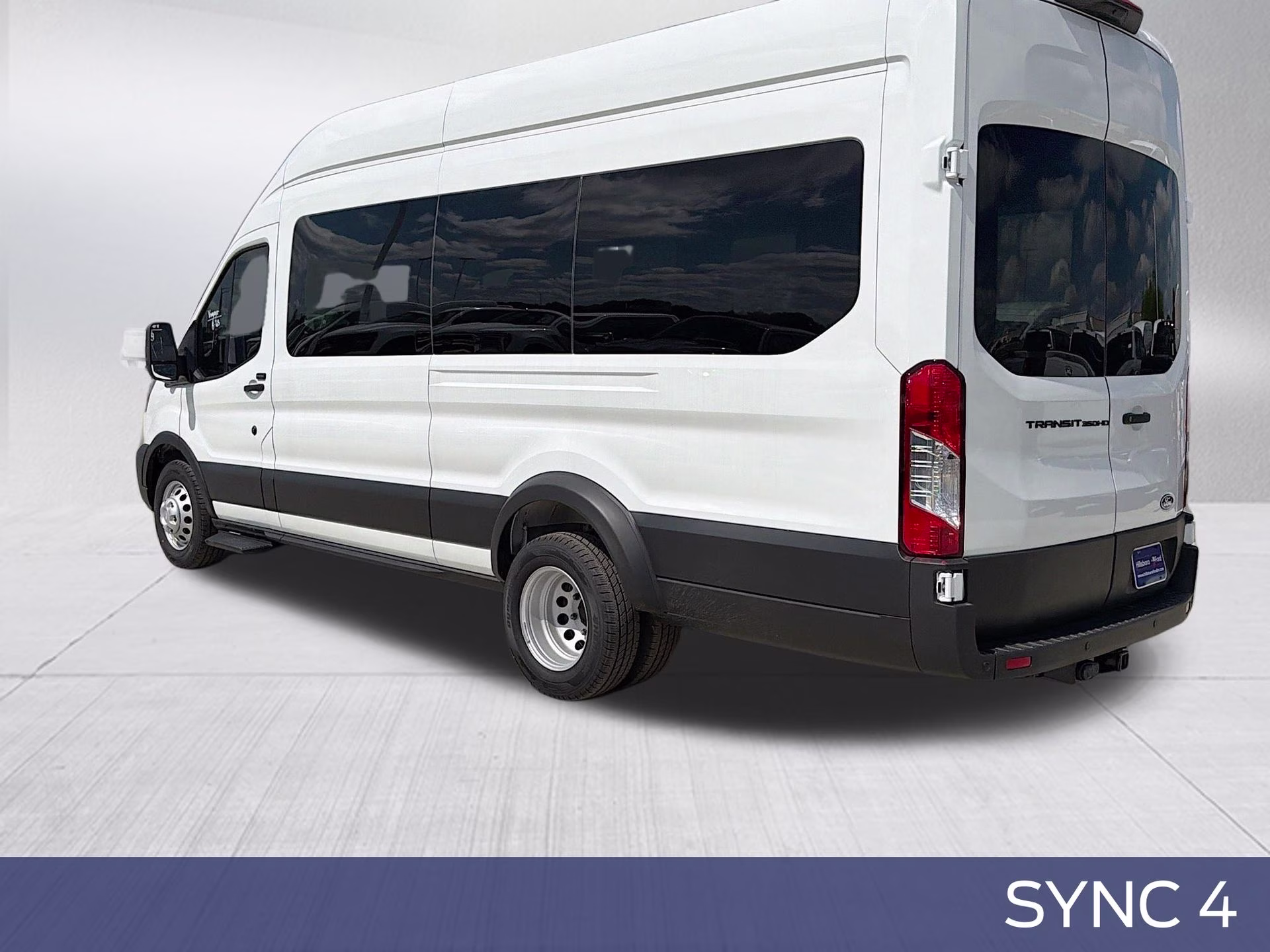 2026 Oxford White Ford Transit-350 XL RWD Crossover