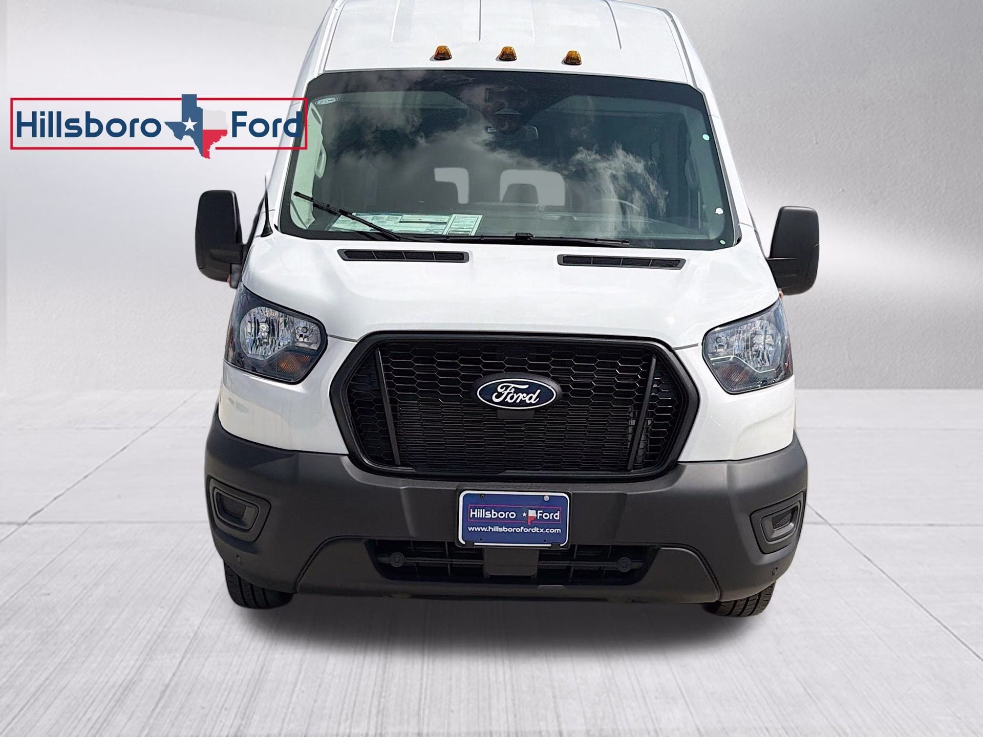 2026 Oxford White Ford Transit-350 XL RWD Crossover