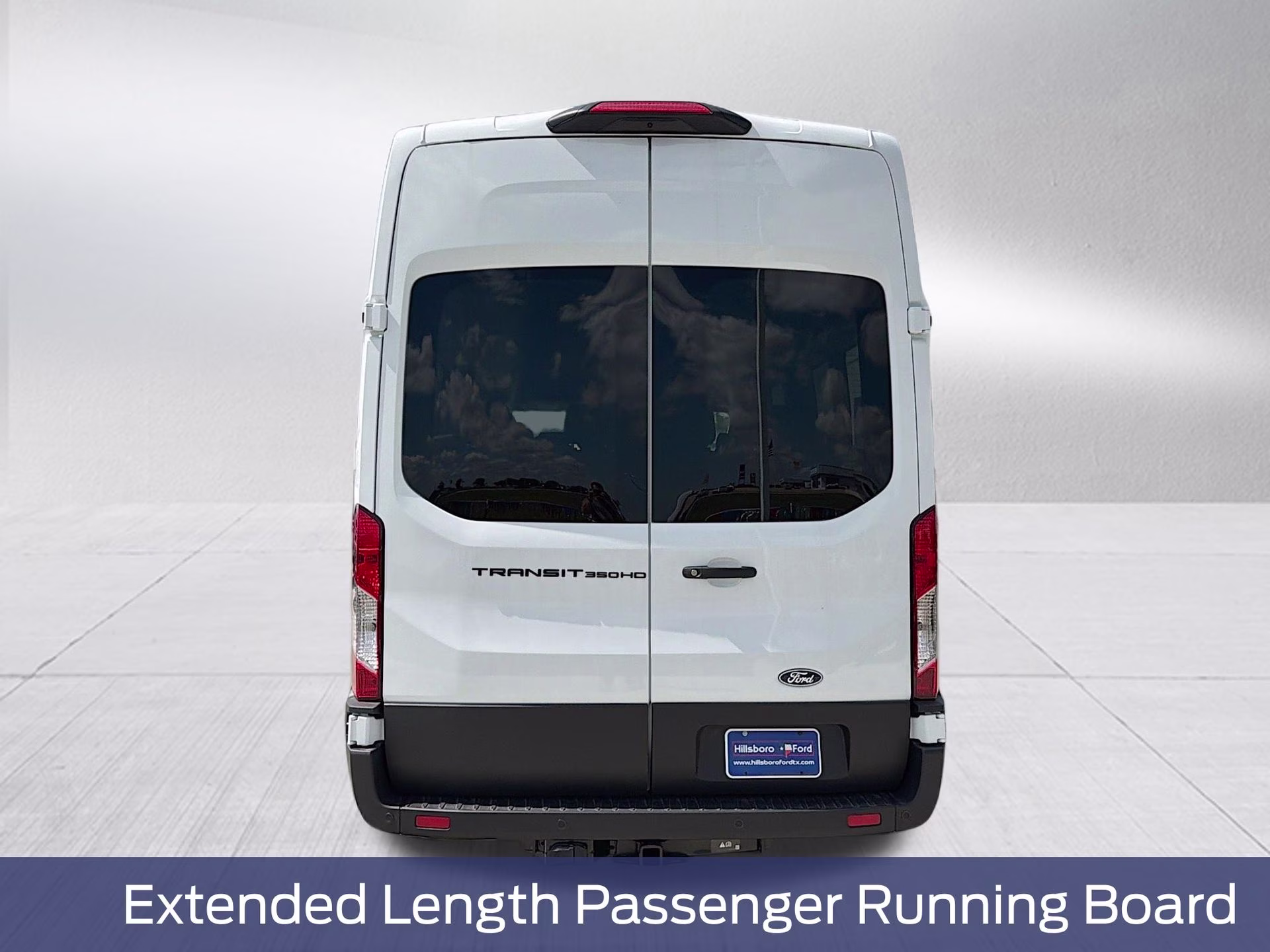 2026 Oxford White Ford Transit-350 XL RWD Crossover