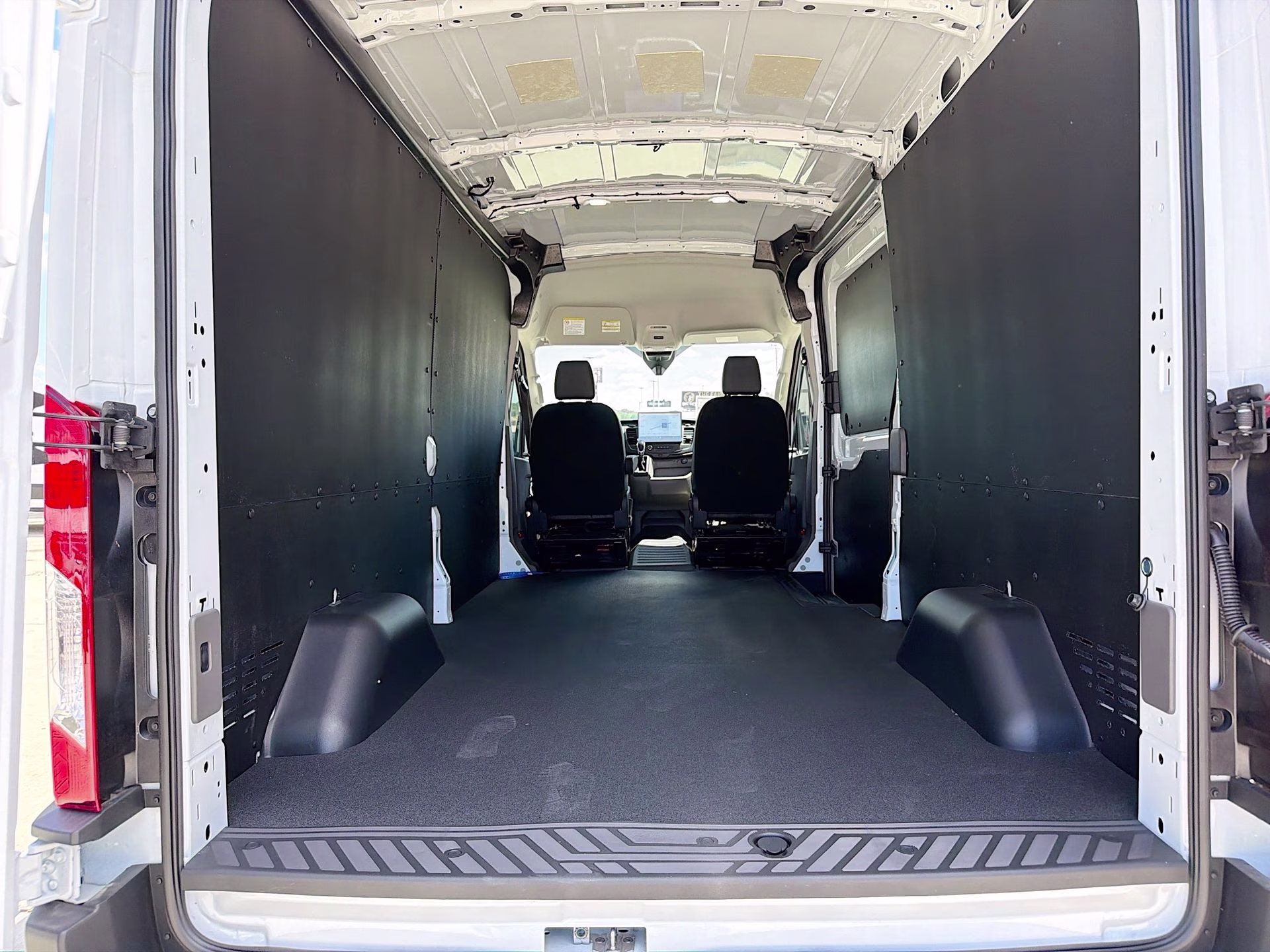 2026 Oxford White Ford Transit-250 Base RWD Van