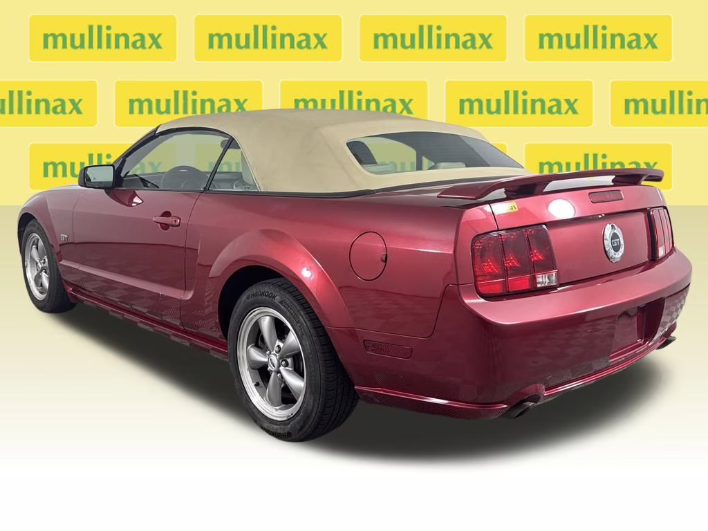 2006 Redfire Clearcoat Metallic Ford Mustang GT Premium RWD Convertible
