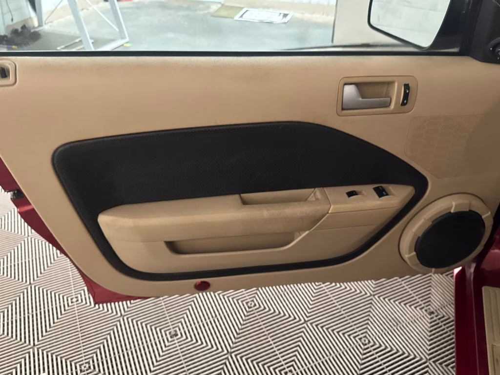 2006 Redfire Clearcoat Metallic Ford Mustang GT Premium RWD Convertible