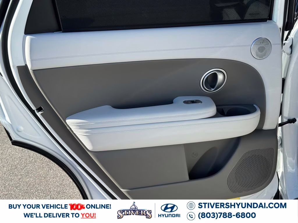 2026 Creamy White Pearl Hyundai Palisade Limited FWD SUV