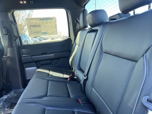 2026 Avalanche Ford F-150 Lariat 4X4 Truck