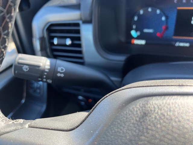 2026 Avalanche Ford F-150 Lariat 4X4 Truck