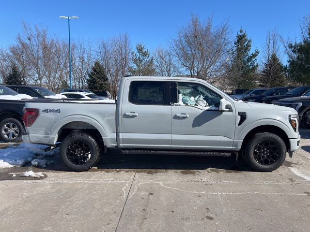 2026 Avalanche Ford F-150 Lariat 4X4 Truck