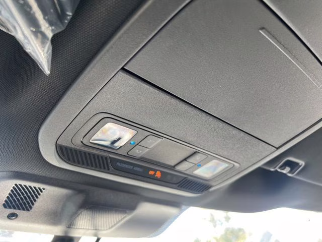 2026 Avalanche Ford F-150 Lariat 4X4 Truck