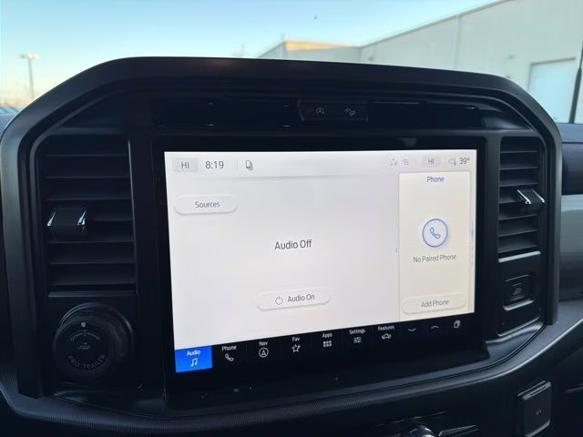 2026 Oxford White Ford F-150 Lariat 4X4 Truck