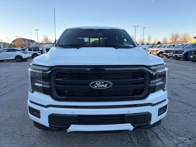 2026 Oxford White Ford F-150 Lariat 4X4 Truck