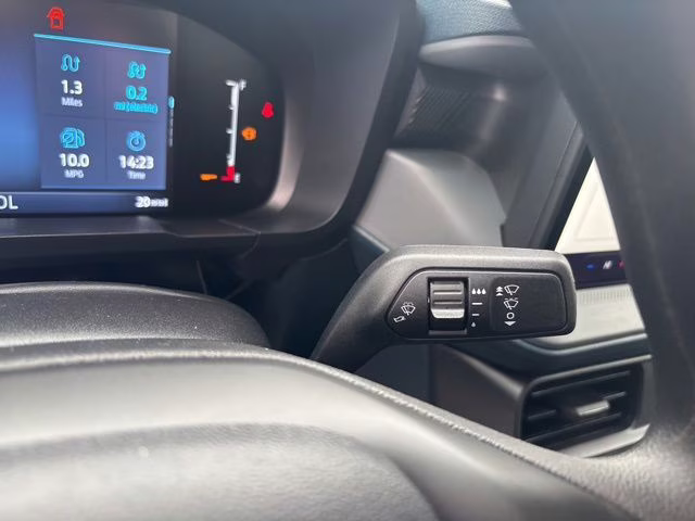 2026 Space White Metallic Ford Maverick XL AWD Truck