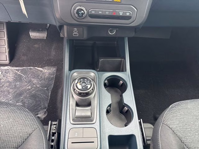 2026 Space White Metallic Ford Maverick XL AWD Truck