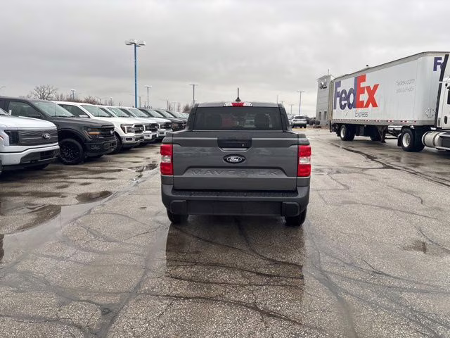 2026 Space White Metallic Ford Maverick XL AWD Truck