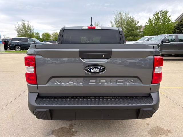 2026 Space White Metallic Ford Maverick XL AWD Truck