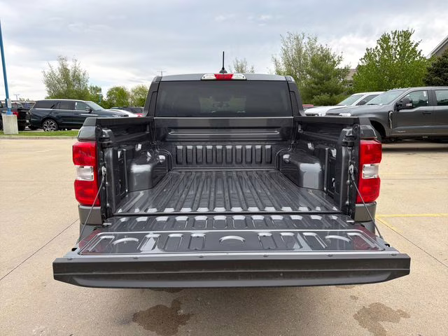 2026 Space White Metallic Ford Maverick XL AWD Truck