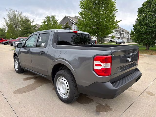 2026 Space White Metallic Ford Maverick XL AWD Truck