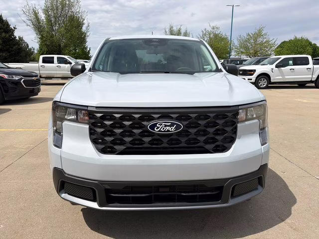 2026 Space White Metallic Ford Maverick XLT AWD Truck