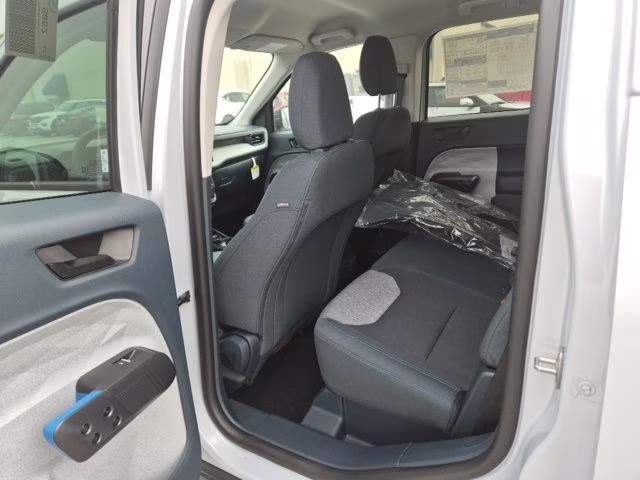 2026 Space White Metallic Ford Maverick XLT AWD Truck