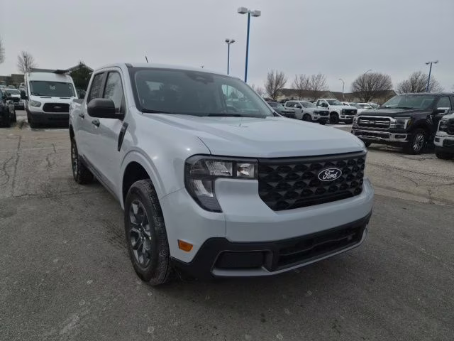 2026 Space White Metallic Ford Maverick XLT AWD Truck