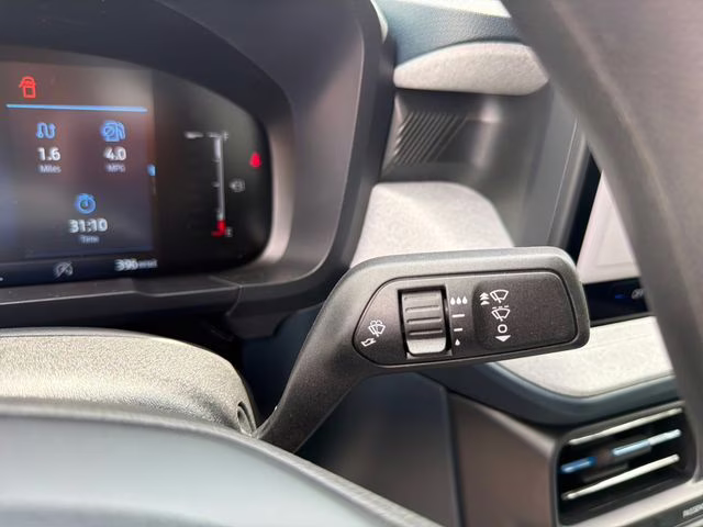 2026 Space White Metallic Ford Maverick XLT AWD Truck