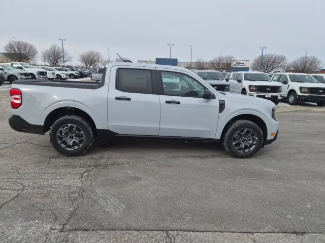 2026 Space White Metallic Ford Maverick XLT AWD Truck